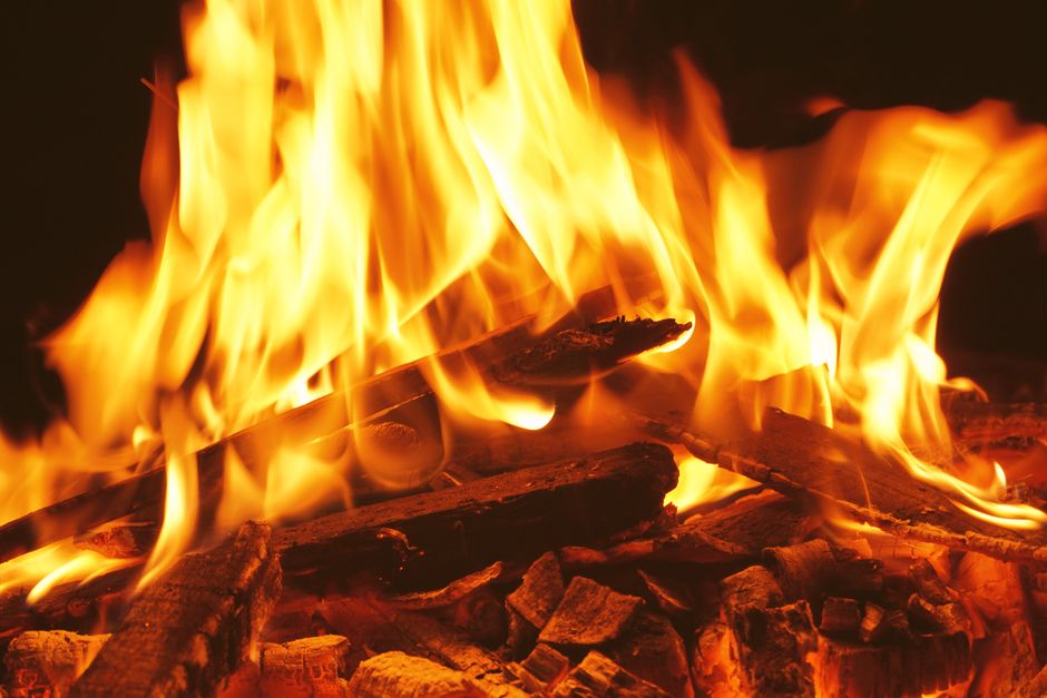 Fireplace Alternatives for Patio Spaces