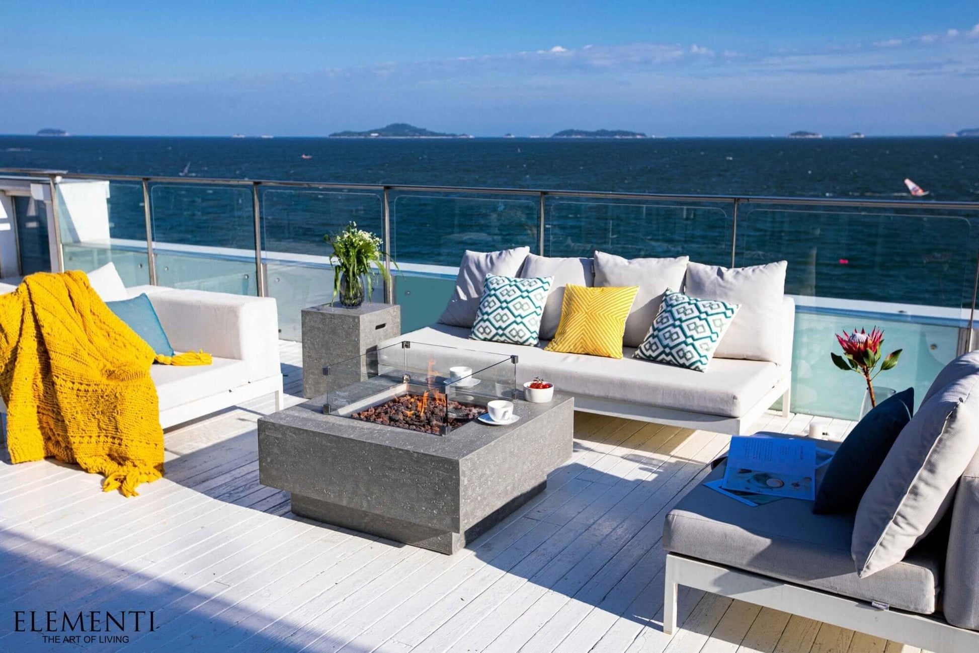 Manhattan 36” Concrete Fire Table - Backyard Pyre