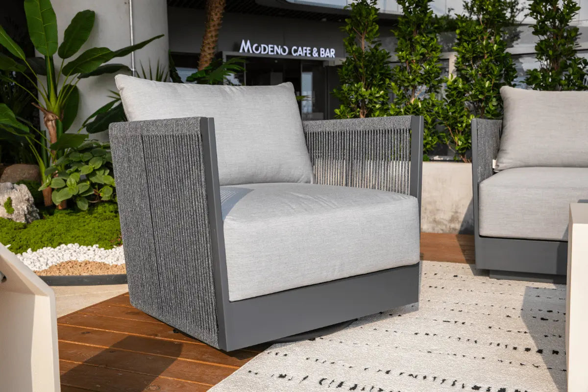 Capri Lounge Chair - Backyard Pyre