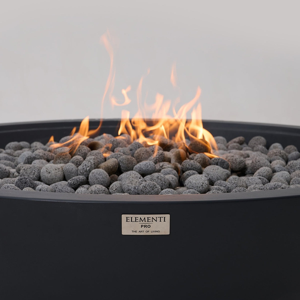 Elementi Pro Rose Bowl 48-inch 100K BTU fire pit, Dark Gray – close-up of rim and Elementi Pro badge